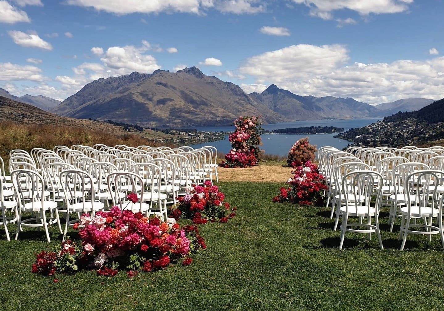 Lakeside ceremony in Queenstown, an adventurous dream destination wedding location in New Zealand.