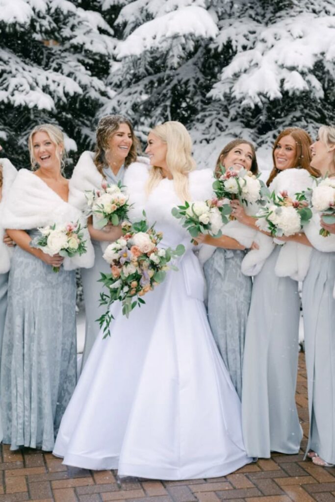 Destination wedding during winter