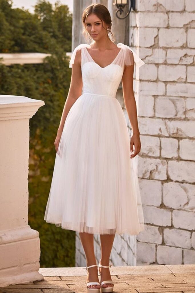 Tulle Tea-Length Wedding Dress