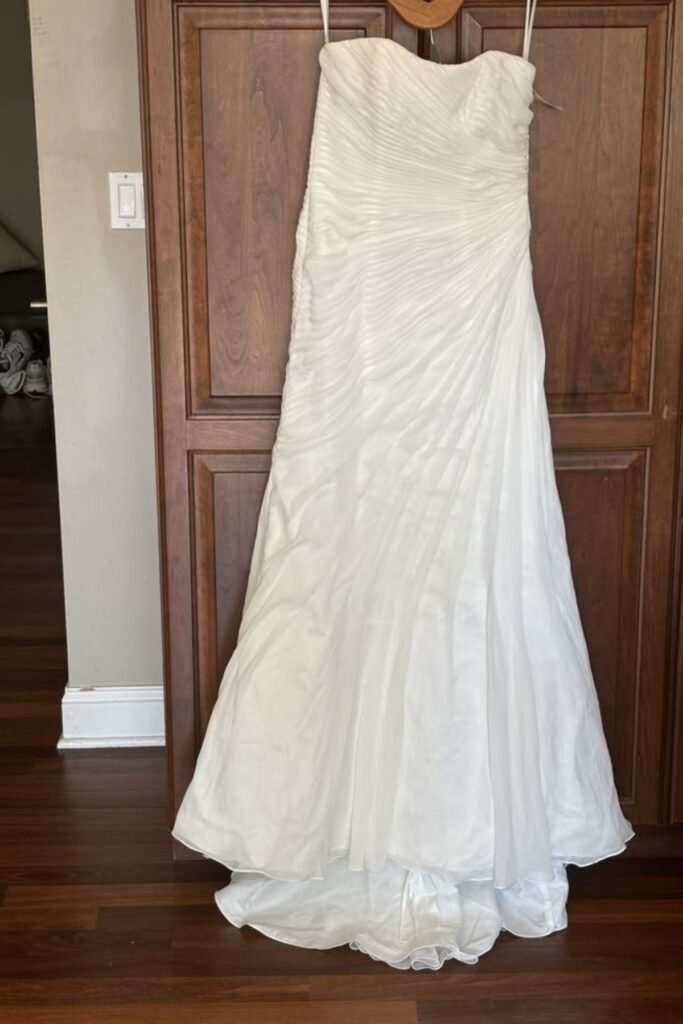 a wrinkled wedding dress