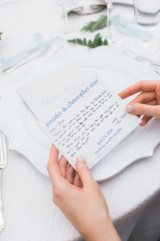 a Handwritten Welcome Note