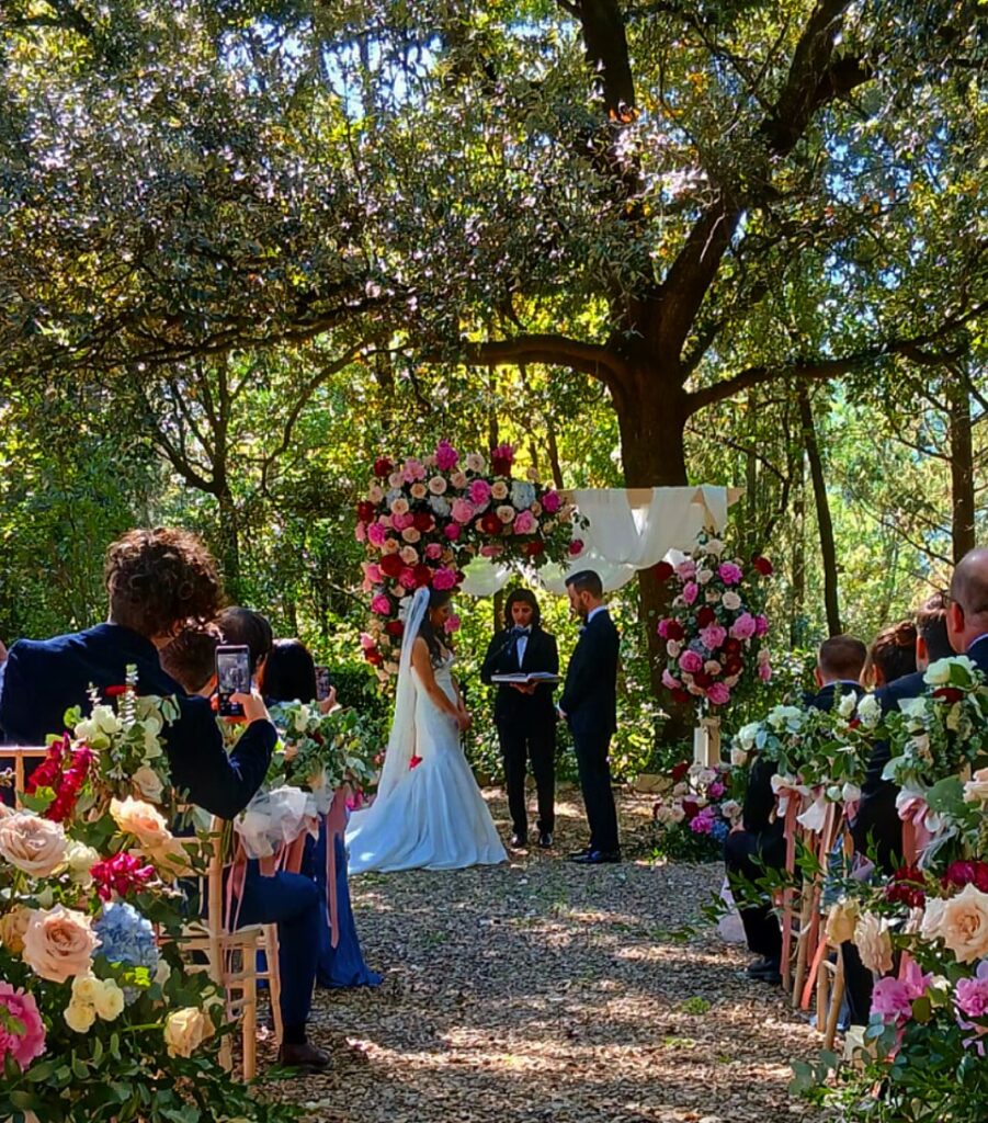 Vineyard dinner reception in Tuscany, a top pick among the best destination wedding locations in Europe.